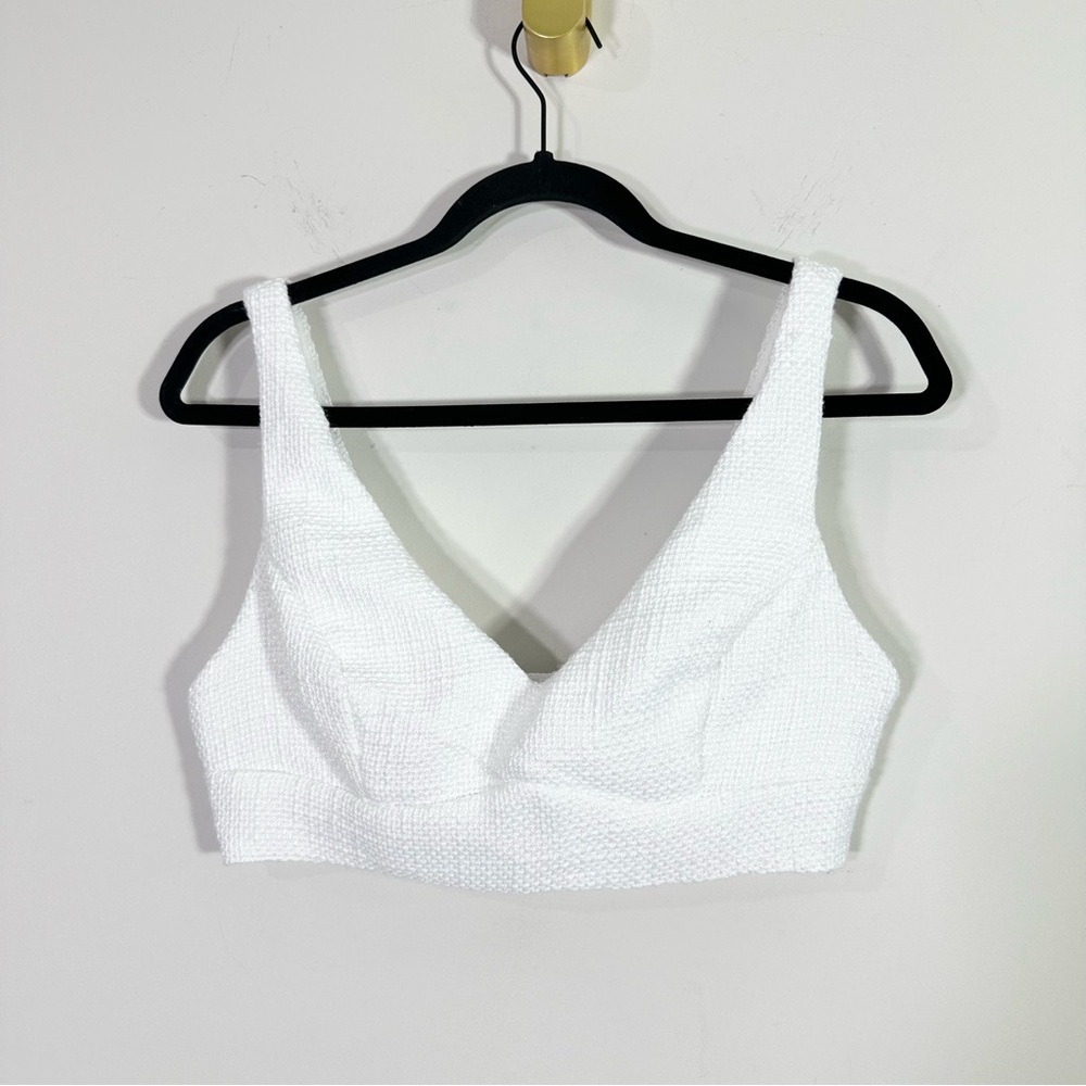 Showpo White Textured V-Neck Crop Top
